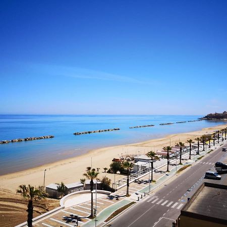 Apartment Sea View Термоли Экстерьер фото