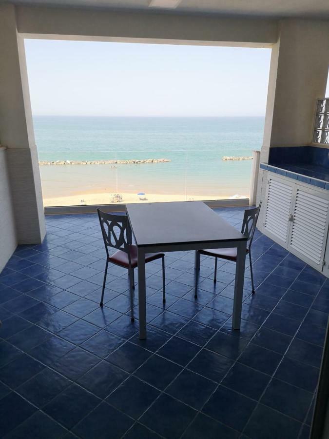 Apartment Sea View Термоли Экстерьер фото